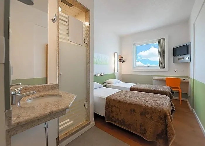 Ibis Budget - Super Economico Hotel