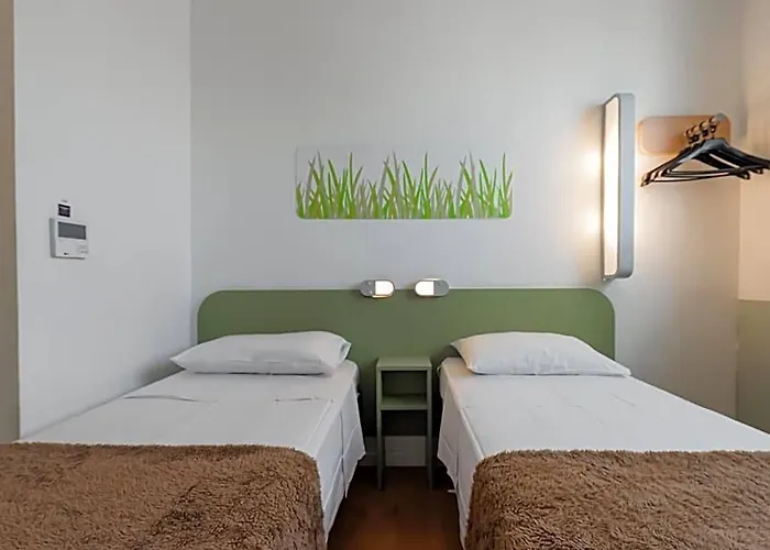 Ibis Budget - Super Economico Hotel 3*