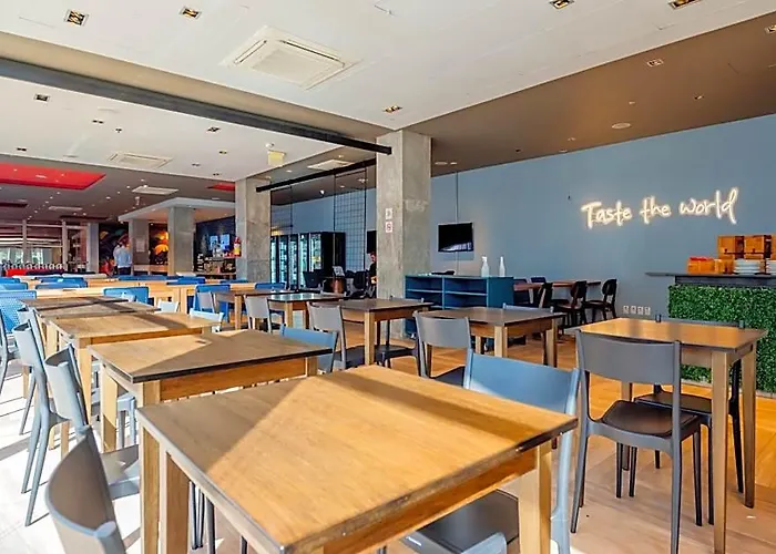 Ibis Budget - Super Economico Hotel